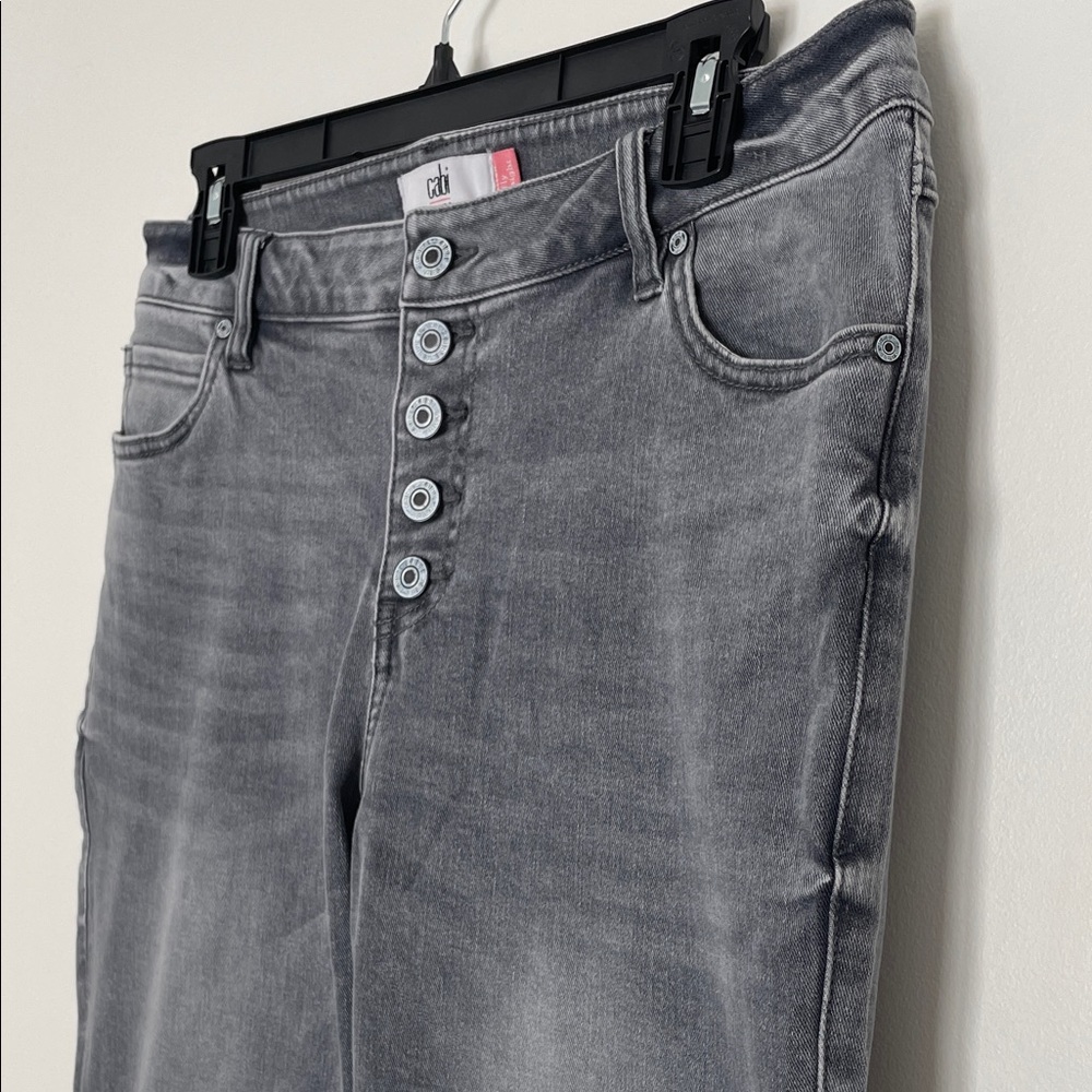 CAbi Mid-Rise Grey Button-Fly Straight Women’s Jeans size 12